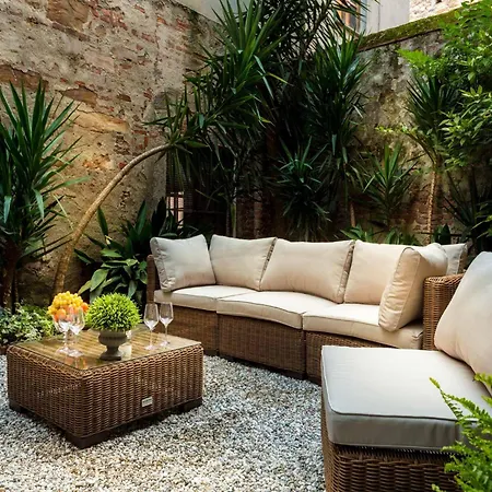 Penthouse With Private Garden