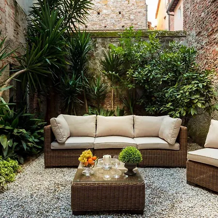Appartamento Penthouse With Private Garden
